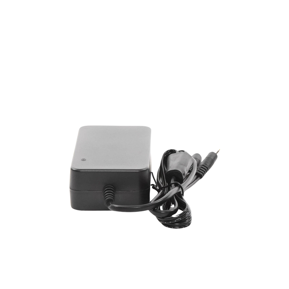 KIT TurboHD 1080p / DVR 8 Canales / 6 Cámaras Bala (Exterior) / Fuentes de Poder / Accesorios de Instalación